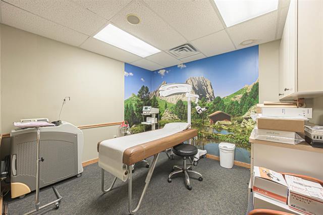 More Photos Of 2106 New Rd, Linwood Office For Sale