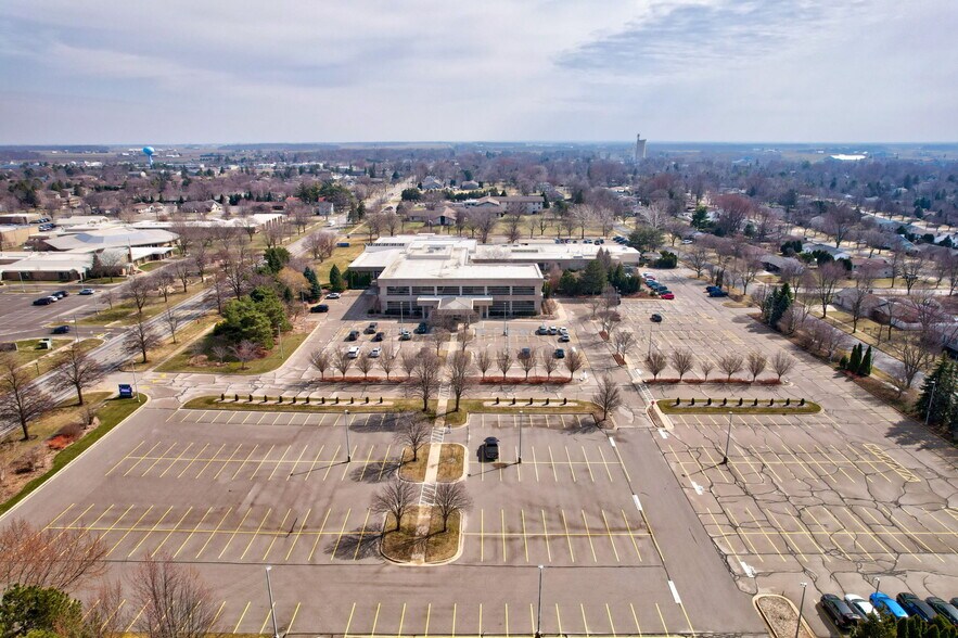 More Photos Of 1 Mutual Ave, Frankenmuth Office For Lease