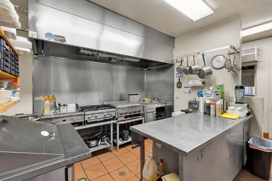 More Photos Of 13910 State Hwy 138, Hesperia Restaurant For Sale