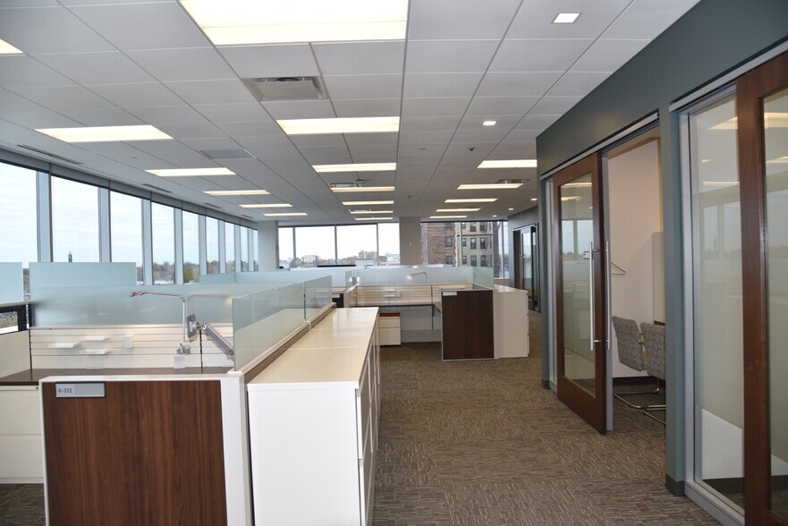 More Photos Of 250 Delaware Ave, Buffalo Office For Lease