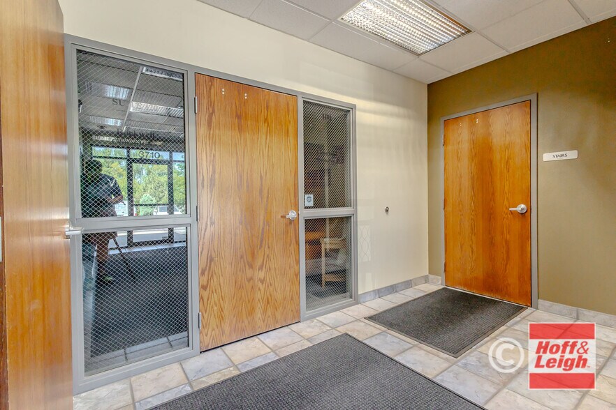 More Photos Of 3710 Sinton Rd, Colorado Springs Office For Lease