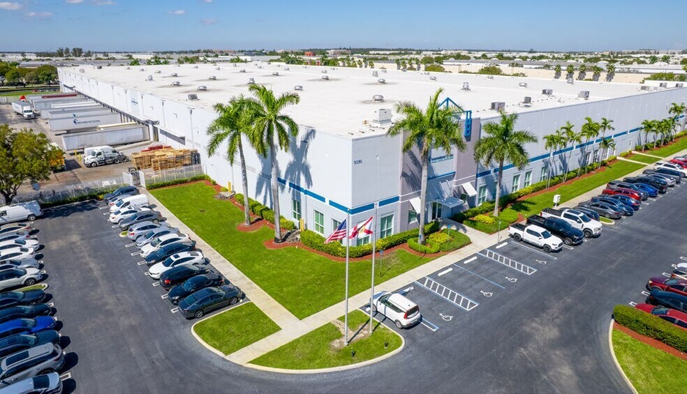 More Photos Of 9350 NW 108th Ave, Medley Warehouse For Lease