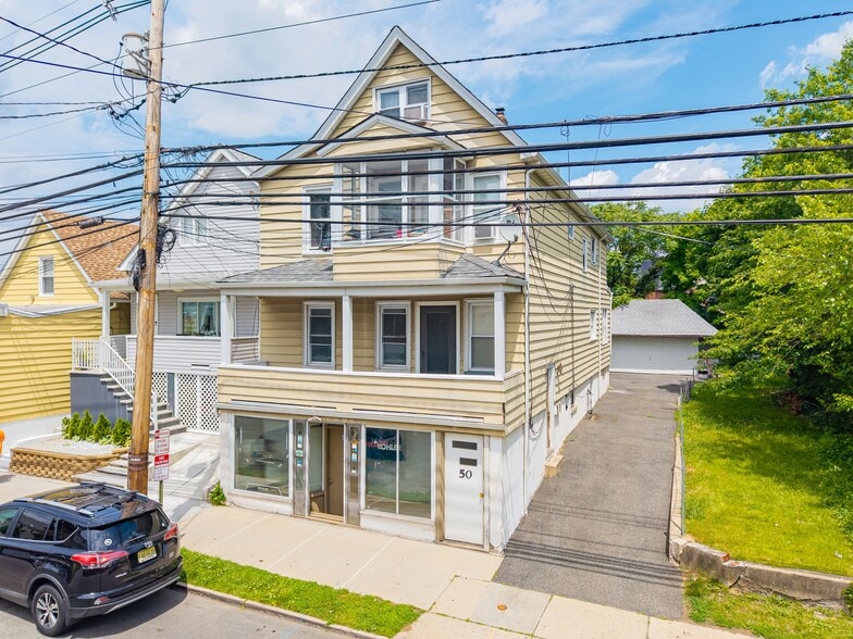 More Photos Of 50 Jewell St, Garfield Apartments For Sale