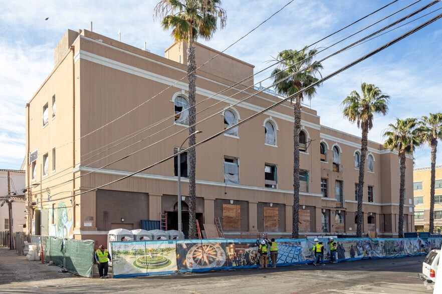 More Photos Of 456 Elm Ave, Long Beach Restaurant For Lease