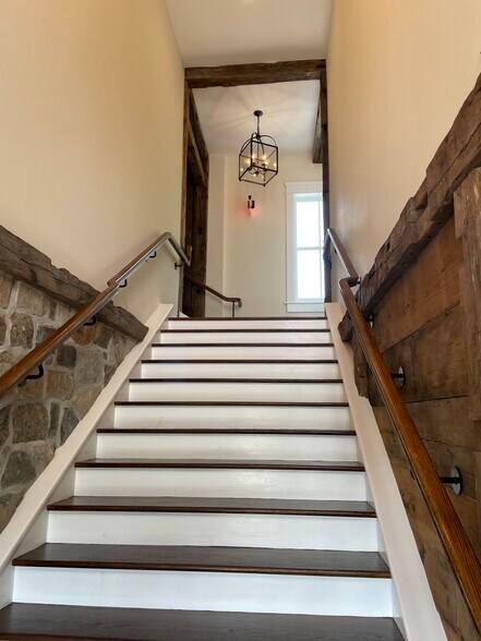 More Photos Of 33 Main St, Newtown Office For Lease