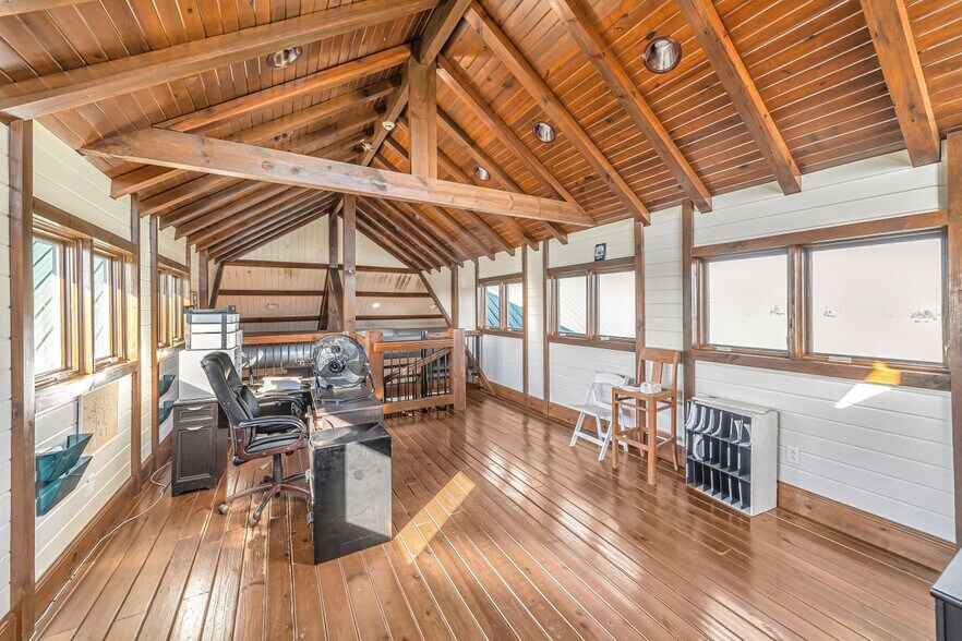 More Photos Of 150 Highway 330, Owenton Winery Vineyard For Sale