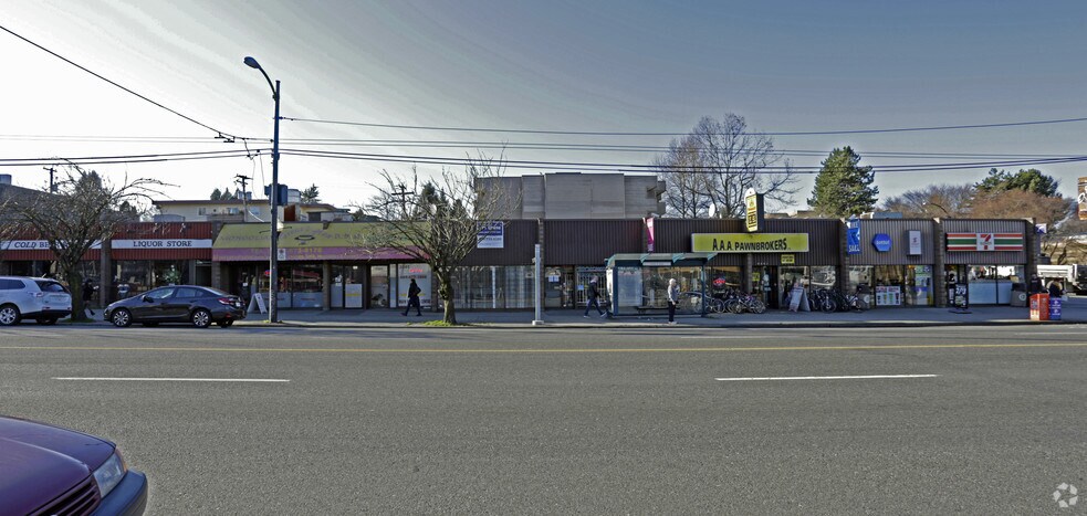 More Photos Of 3011 Main St, Vancouver Storefront For Sale