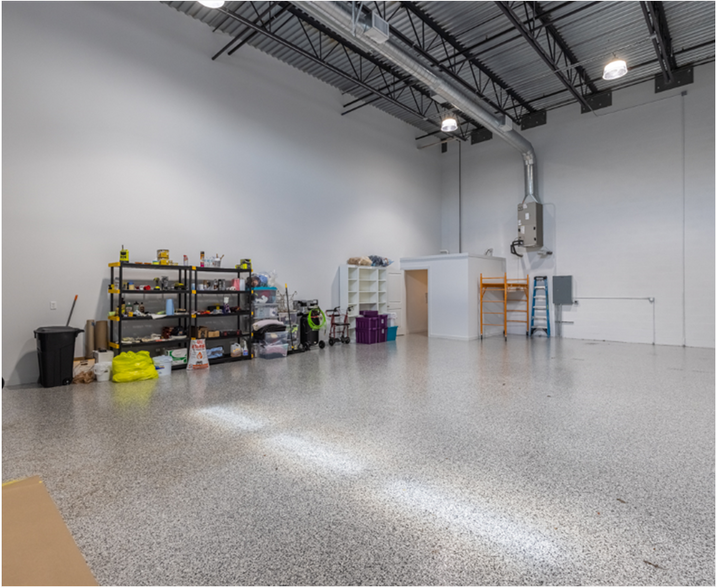 More Photos Of 861 NE Industrial Blvd, Jensen Beach Warehouse For Sale