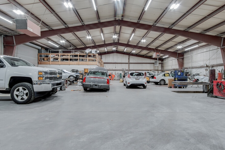 More Photos Of 5908 Enterprise Ct, Frederick Service For Lease