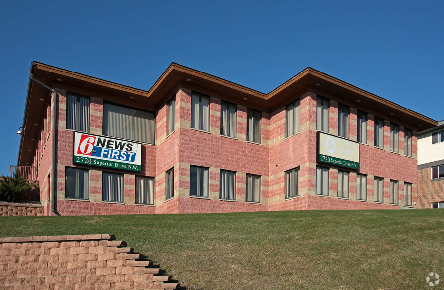 Primary Photo Of 2720 Superior Dr NW, Rochester Office For Lease