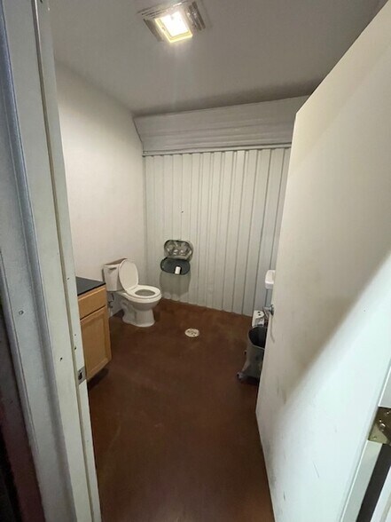 More Photos Of 601 W Oakland St, Broken Arrow Office Residential For Sale