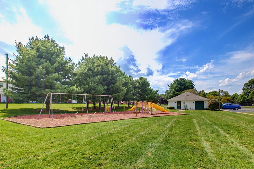 More Photos Of 600 Plainfield Rd, West Lafayette Apartments For Sale