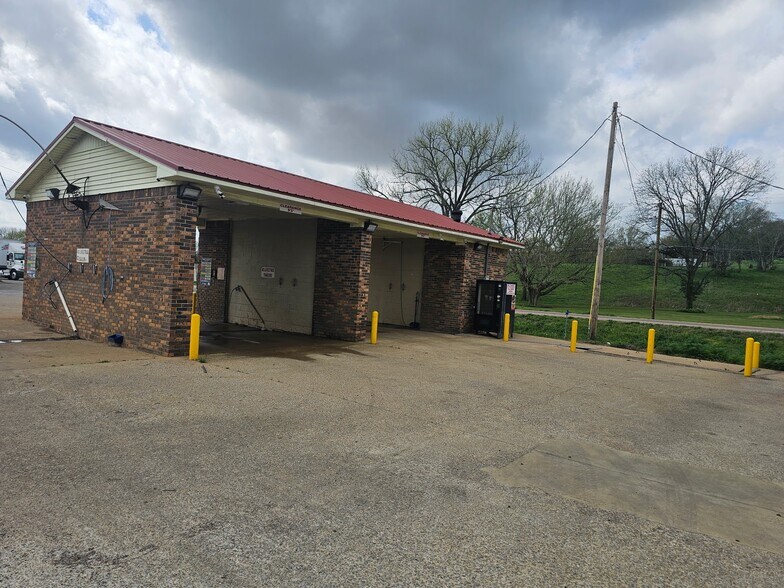 More Photos Of 7549 Elkton Pike, Elkton General Retail For Sale