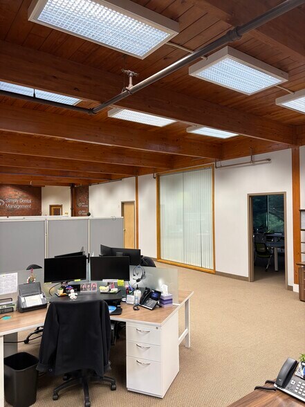 More Photos Of 87 Elm St, Hopkinton Office For Lease