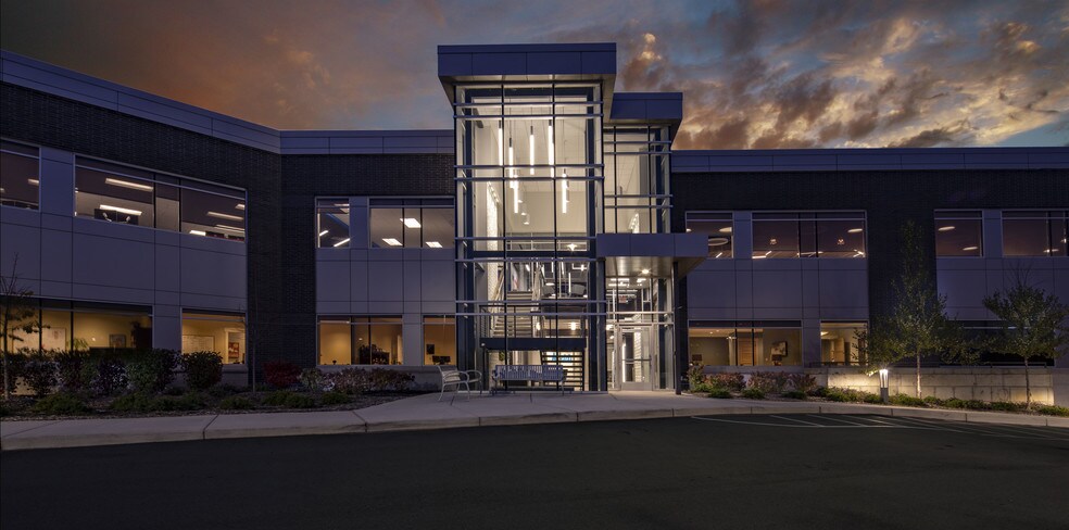 More Photos Of 2373 Oak Valley Dr, Ann Arbor Office For Lease