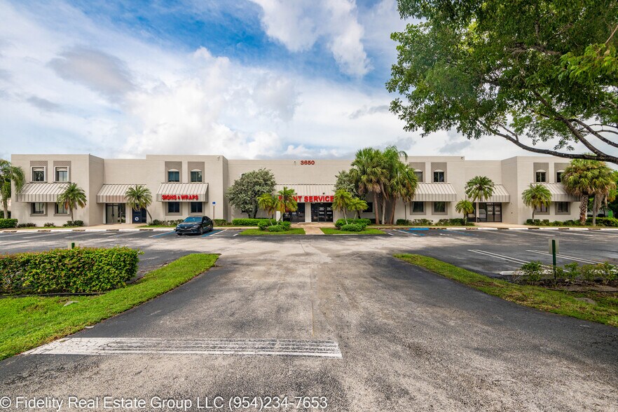 More Photos Of 3650 Coral Ridge Dr, Coral Springs Light Manufacturing For Sale