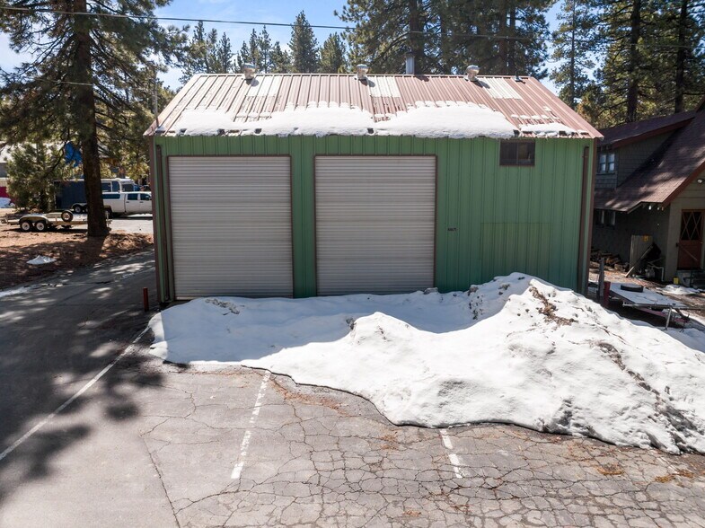 More Photos Of 41656 Big Bear Blvd, Big Bear Lake Freestanding For Sale