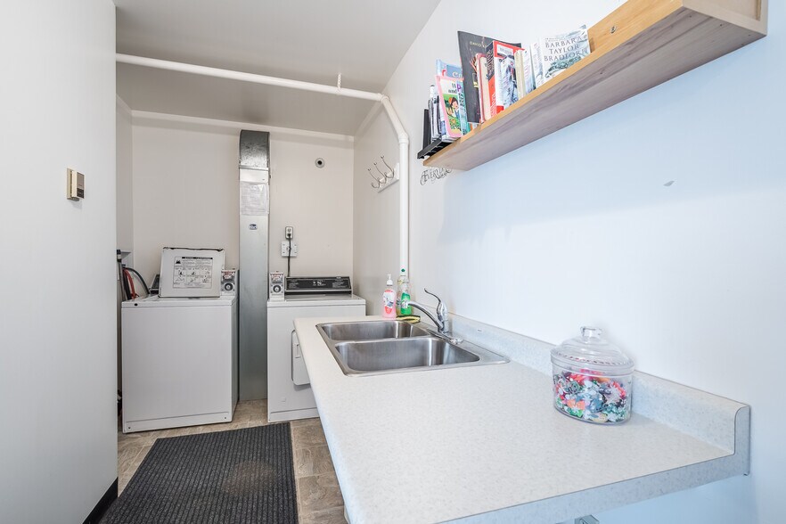 More Photos Of PT SE 10-50-2 W4, Blackfoot Trailer Camper Park For Sale