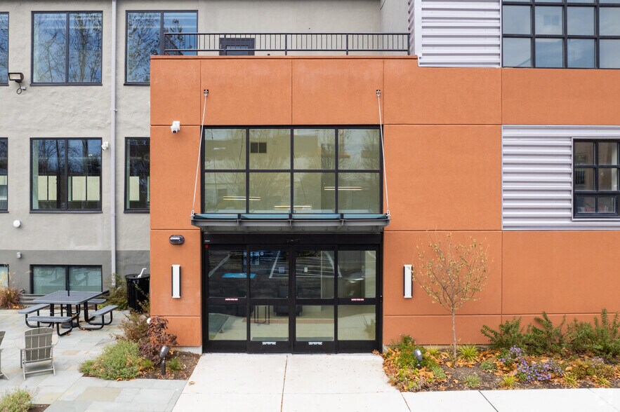 More Photos Of 124 S Maple St, Ambler Office For Lease