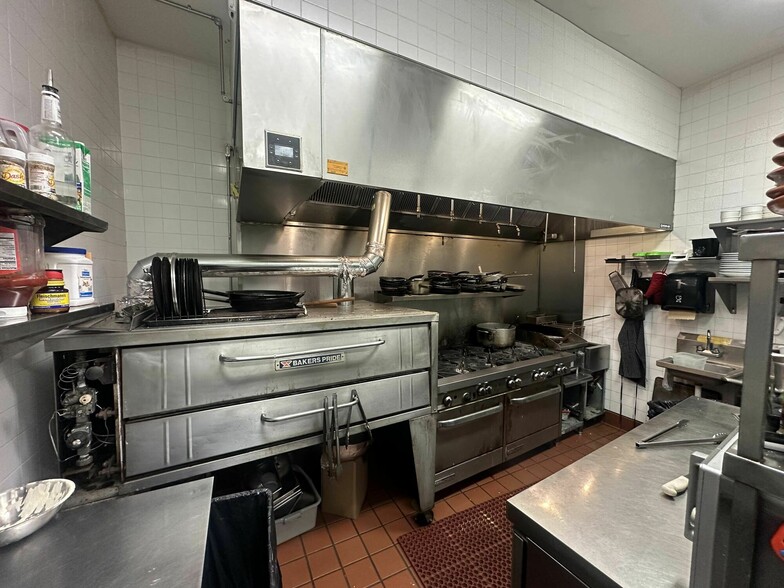 More Photos Of 5420 3rd St NW, Washington Apartments For Sale