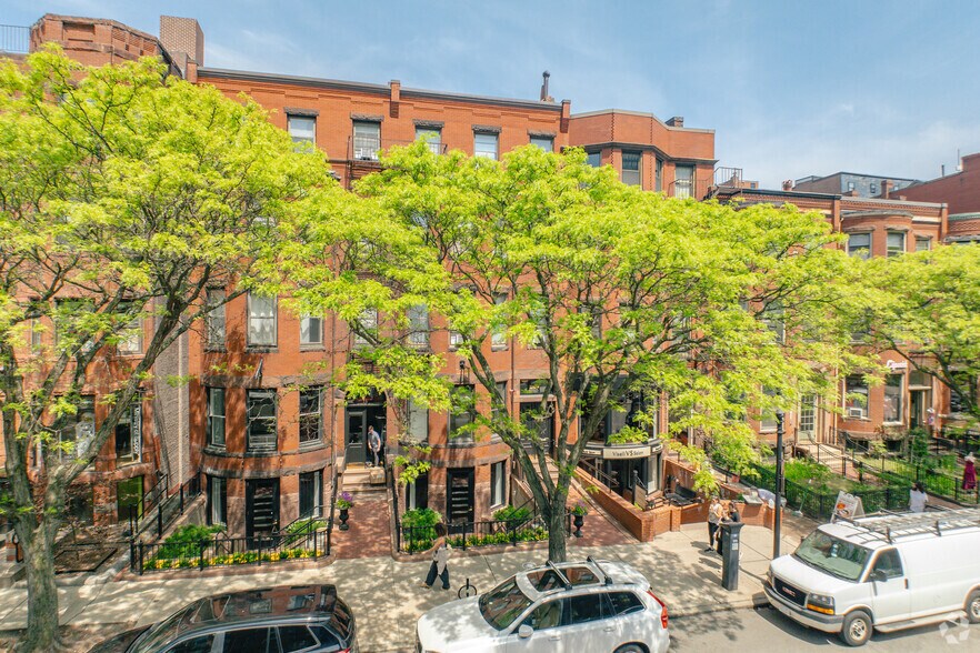 More Photos Of 299 Newbury St, Boston Apartments For Lease