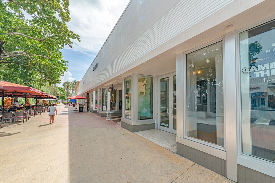 More Photos Of 618-670 Lincoln Rd, Miami Beach Storefront For Lease