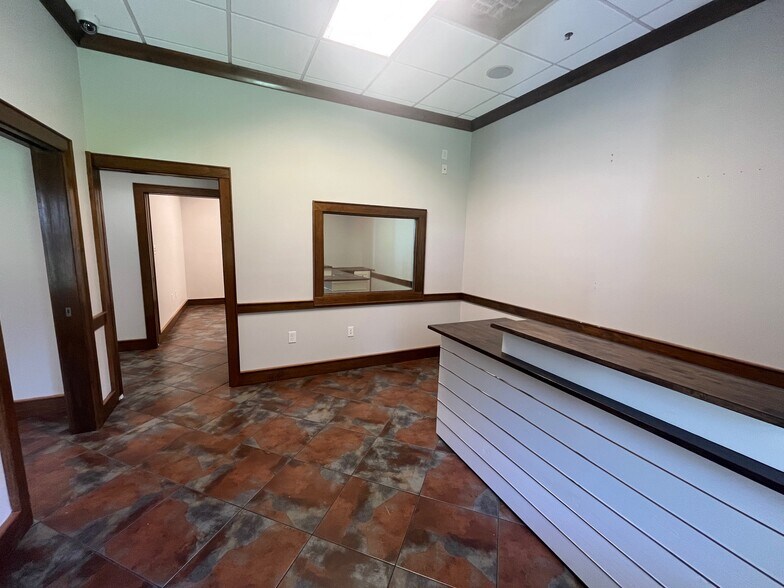 More Photos Of 23937 Us-98, Fairhope Office For Lease
