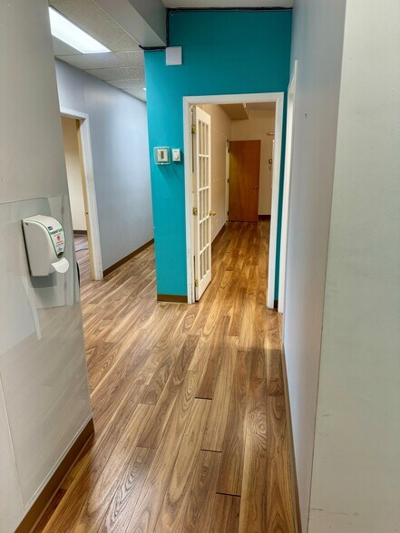 More Photos Of 5100-5110 Boul Cousineau, Longueuil Office For Lease