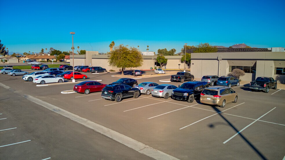More Photos Of 3201 W Peoria Ave, Phoenix Medical For Lease