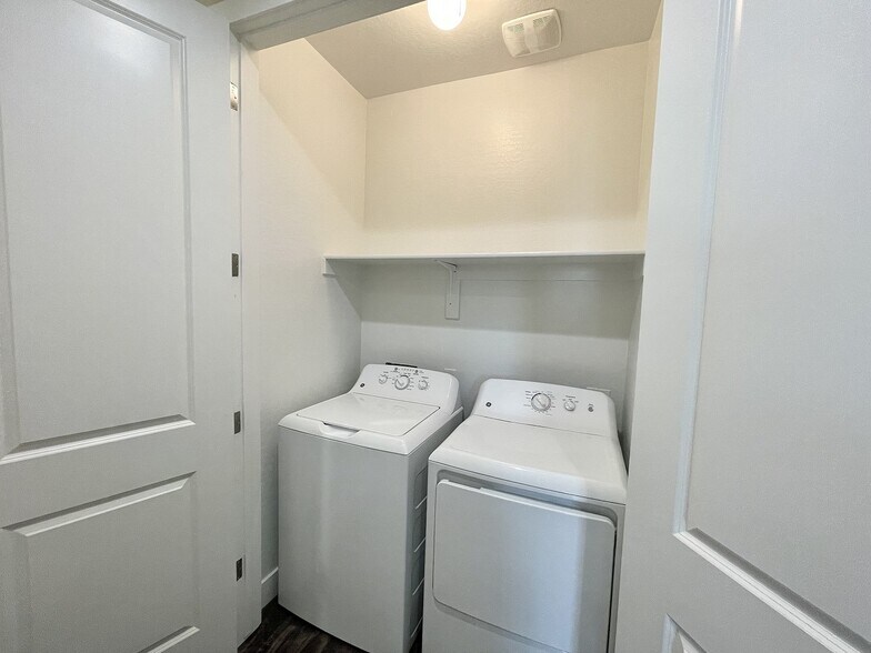 More Photos Of 150 S Horne, Mesa Apartments For Sale