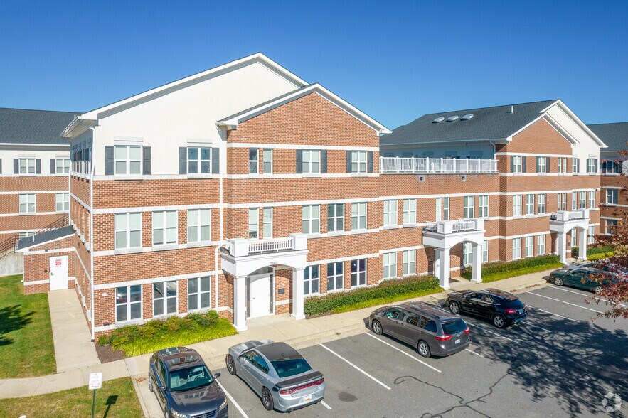 Primary Photo Of 7300-7350 Heritage Village Plz, Gainesville Coworking Space