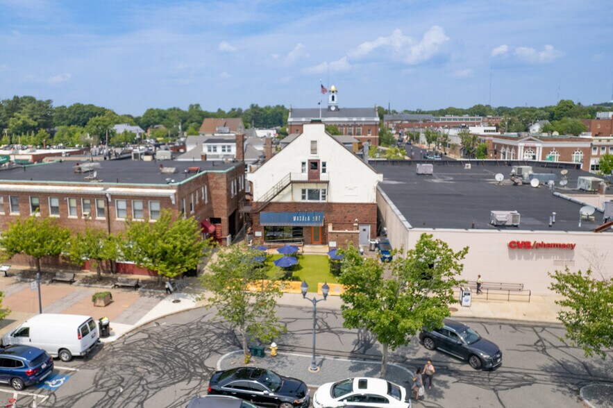 More Photos Of 990-992 Great Plain Ave, Needham General Retail For Sale