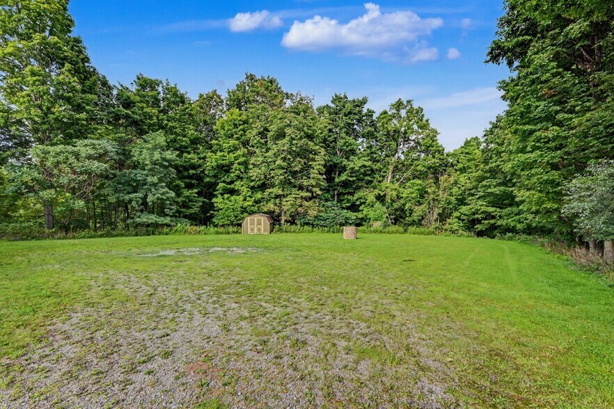 More Photos Of 15924 PA-407 Sr, Fleetville Office For Sale