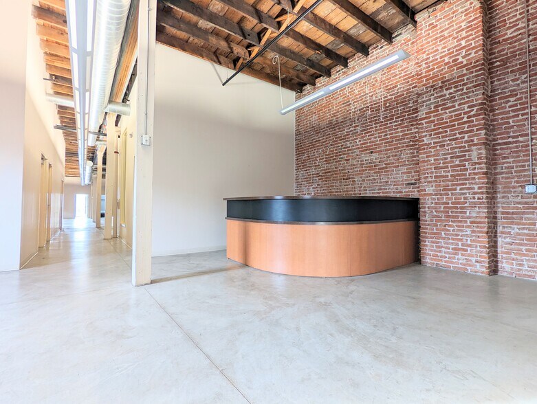 More Photos Of 1424 Washington Ave, Saint Louis Office For Lease