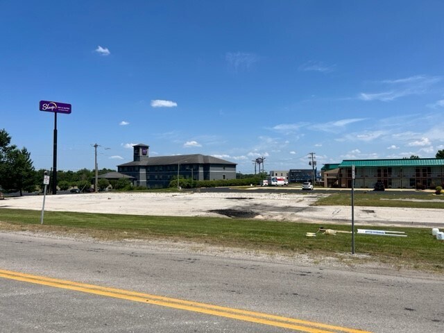 More Photos Of 805 Mammoth Cave St, Cave City Land For Sale