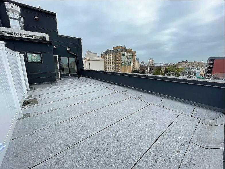 More Photos Of 363 Neptune Ave, Brooklyn Apartments For Sale