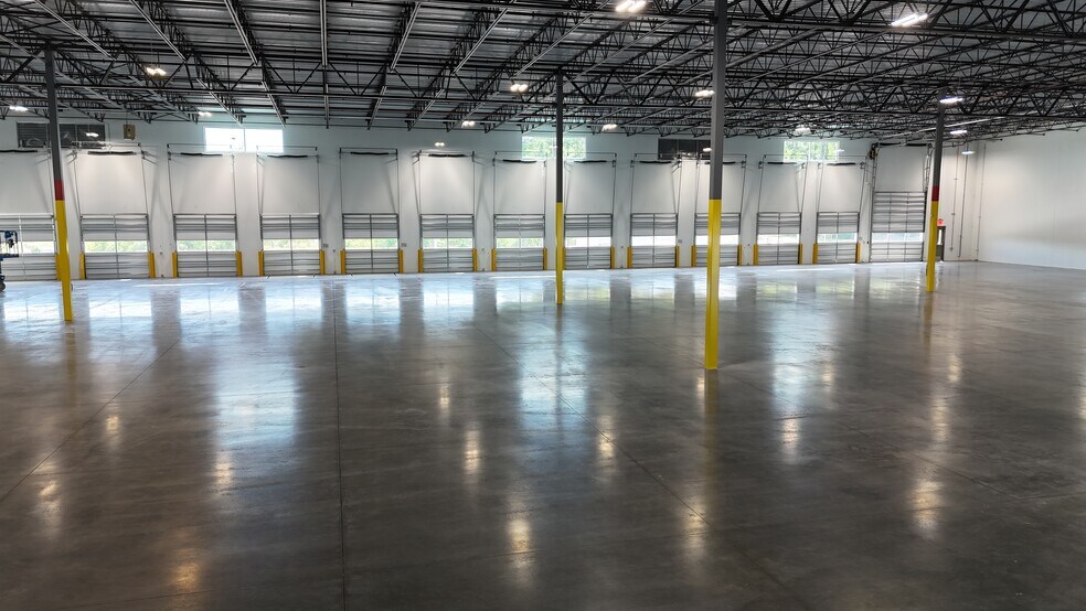 More Photos Of 100 Wildworks Ave, Yulee Unknown For Lease