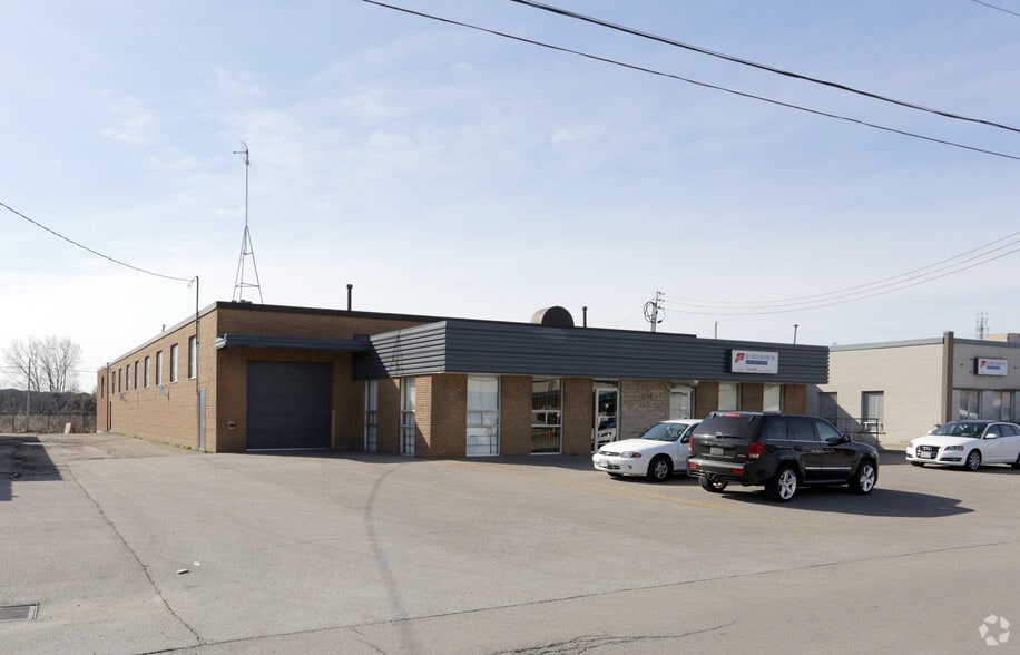 More Photos Of 1736-1746 Mattawa Ave, Mississauga Industrial For Sale
