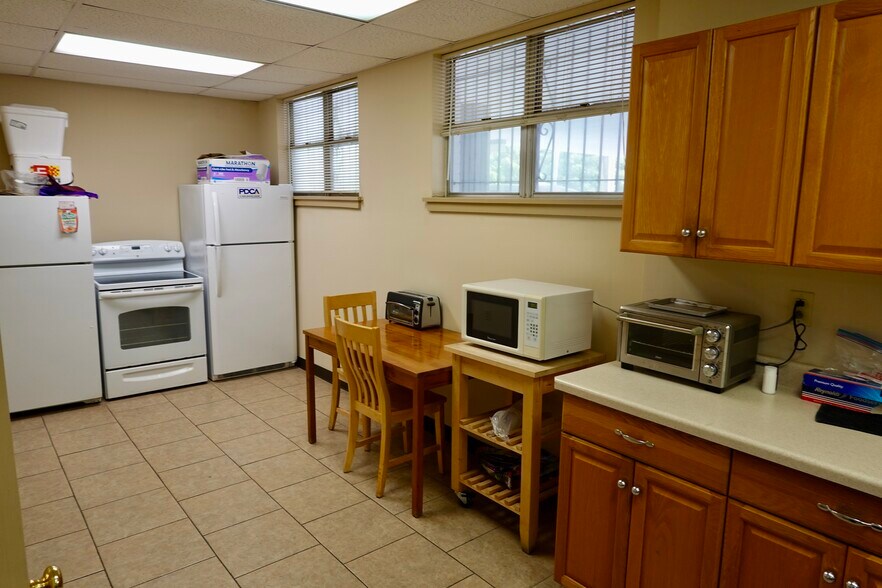 More Photos Of 330-336 N Norman C Francis Pky, New Orleans Office For Sale