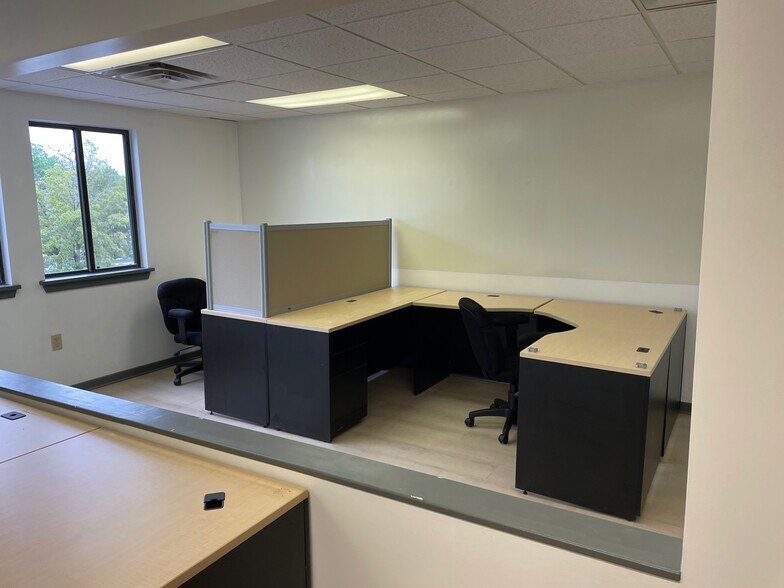 More Photos Of 649 Swedesford Rd, Malvern Office Residential For Lease