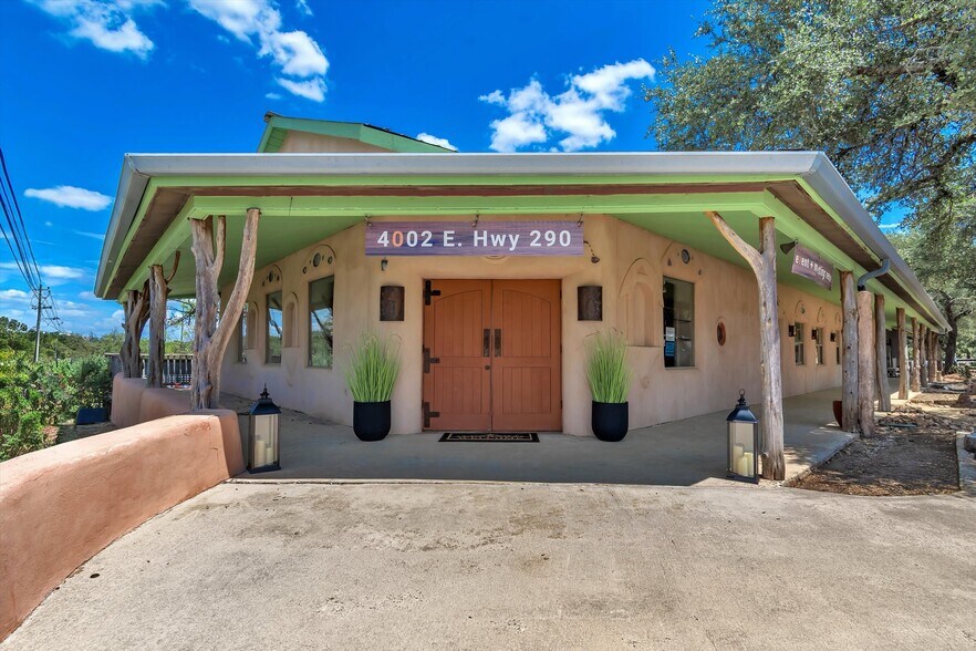 More Photos Of 4002 E Highway 290, Dripping Springs Freestanding For Sale