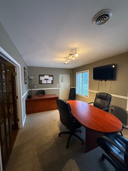 More Photos Of 1344-1374 S Atherton St, State College Office For Sale