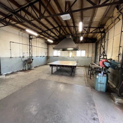 More Photos Of 8390 SW Barney White Rd, Port Orchard Warehouse For Lease
