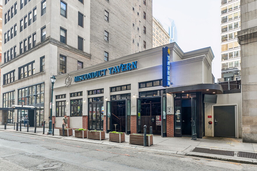 Primary Photo Of 1507 Locust St, Philadelphia Bar For Sale