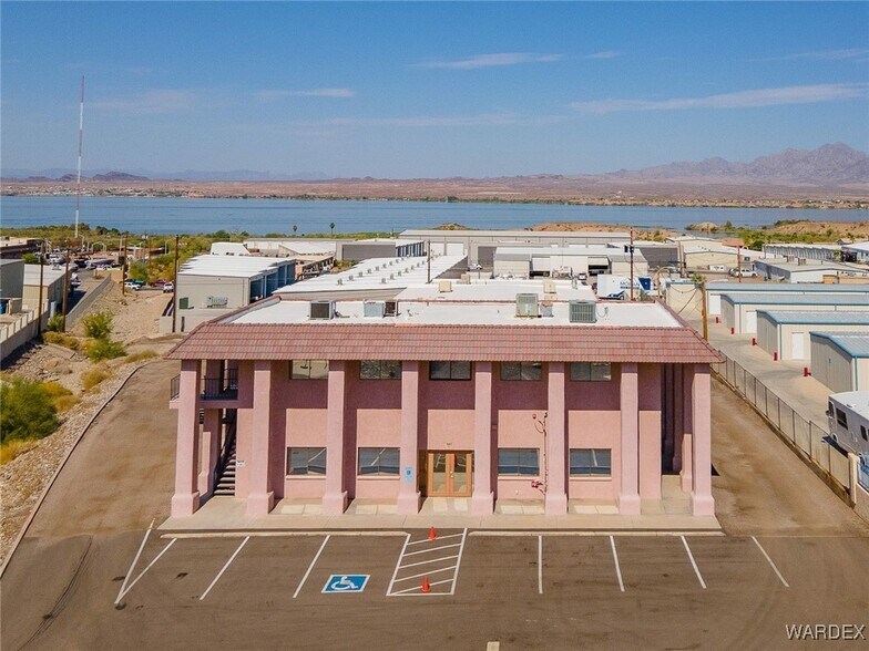 More Photos Of 1055 Empire Dr, Lake Havasu City Distribution For Lease
