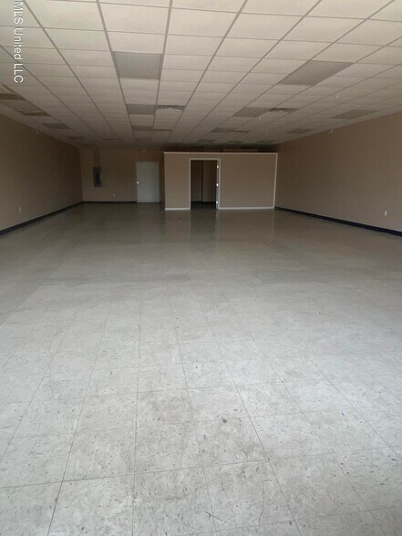 More Photos Of 12100 Highway 49, Gulfport Storefront For Lease
