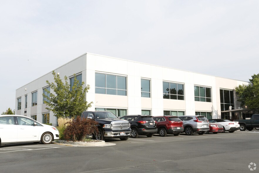 More Photos Of 1530 Layton Hills Parkway, Layton Office For Lease
