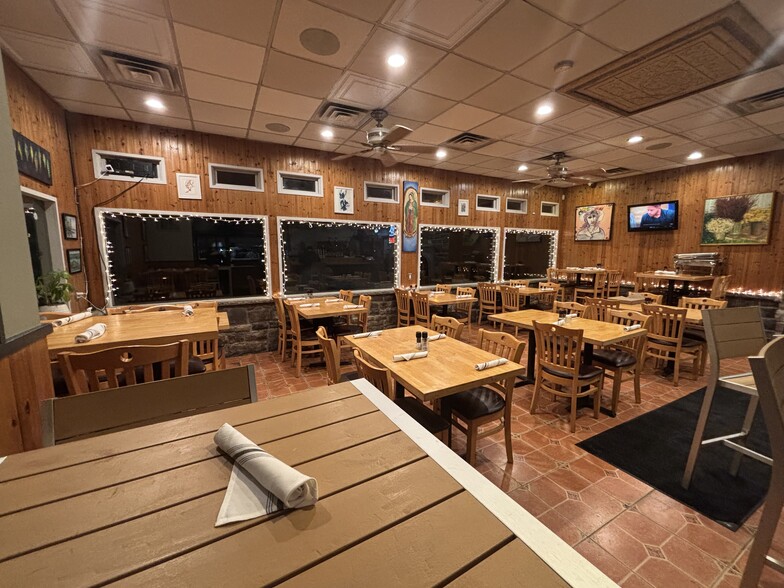 More Photos Of 120 Brady Rd, Lake Hopatcong Restaurant For Sale