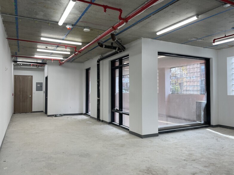 More Photos Of 150-15 Barclay Ave, Flushing Apartments For Sale