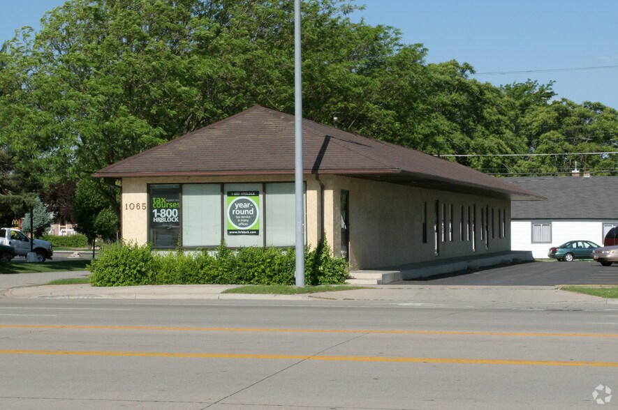 More Photos Of 1065 S Washington Blvd, Ogden Freestanding For Lease